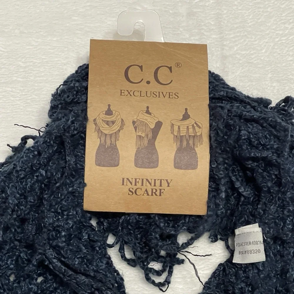 NWT Women's‎ C.C Exclusives Navy Blue Infinity Scarf Super Soft Material Fringe